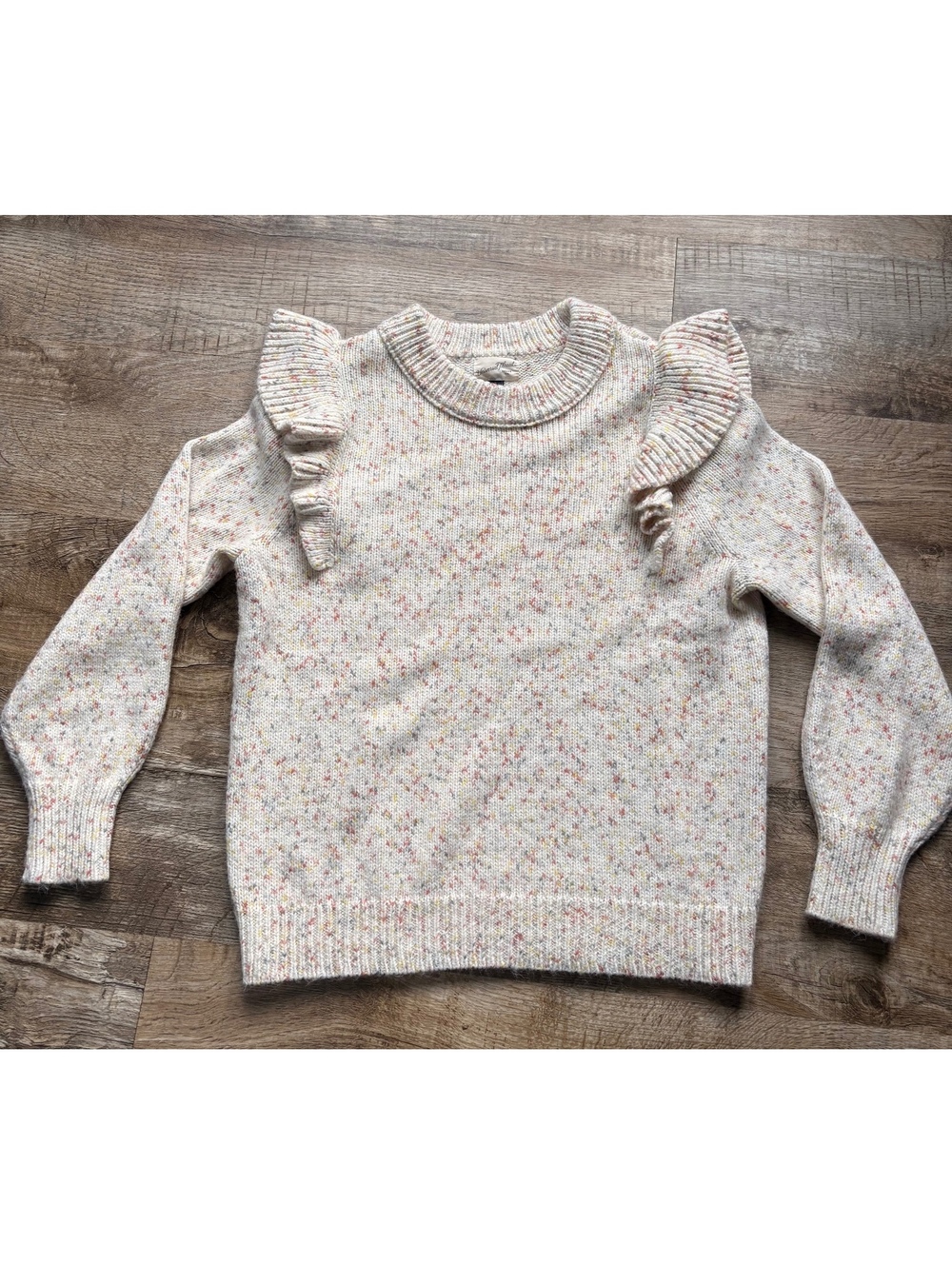 Women's Large Speckled Knit Sweater with Ruffle Shoulder Detail - Picture 1 of 6